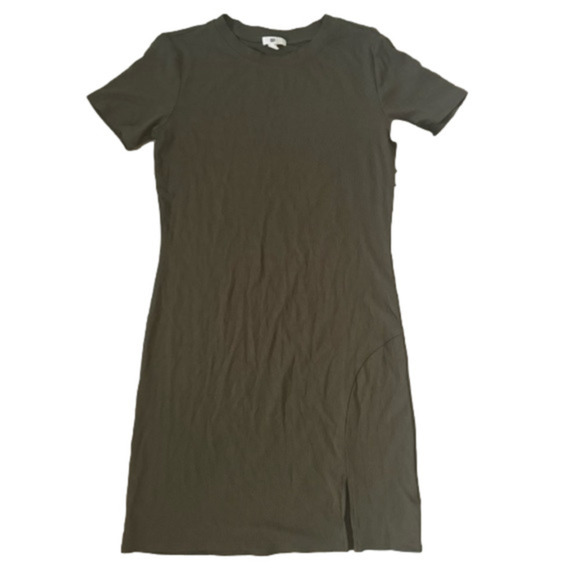 BP Ribbed Short Sleeved Dress in Olive Sarma Medium - Picture 1 of 7